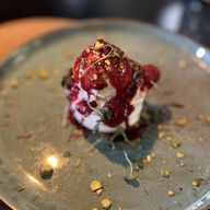 LA PAVLOVA AUX FRAISES