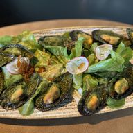 MOULES GRATINÉES EN PERSILLADE